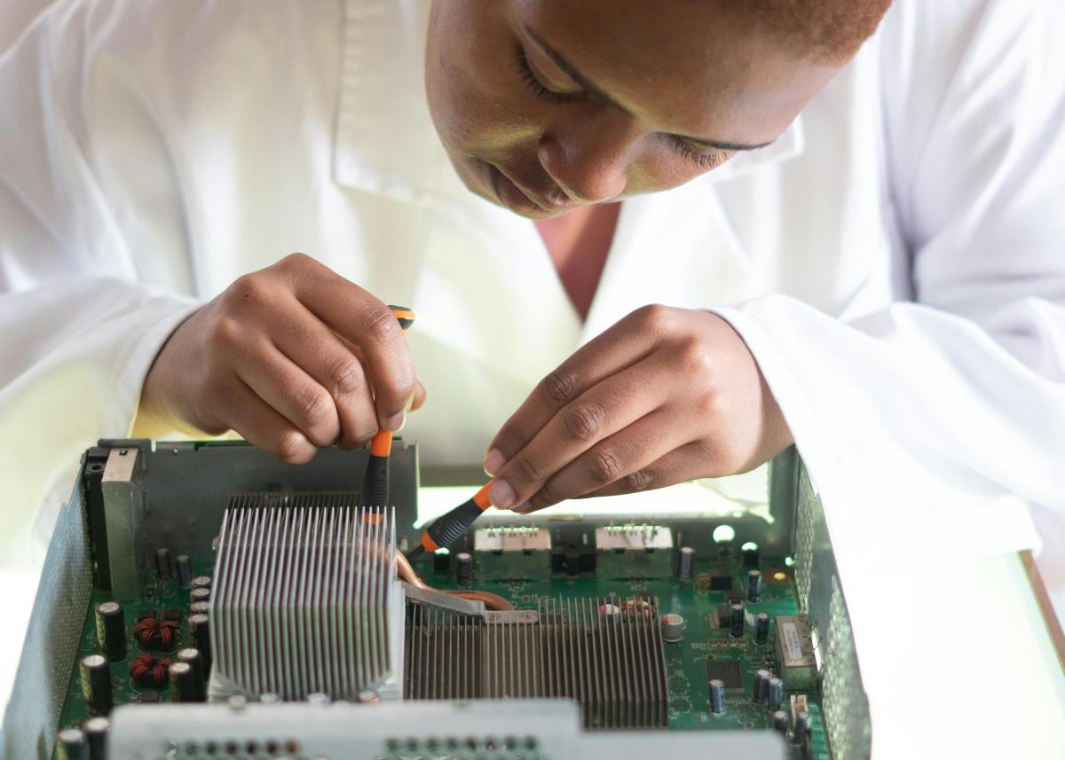 cost of computer repair in Nigeria